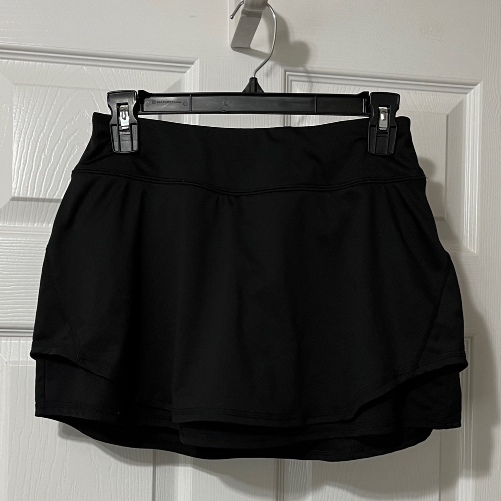 Women's Black Athletic Skorts